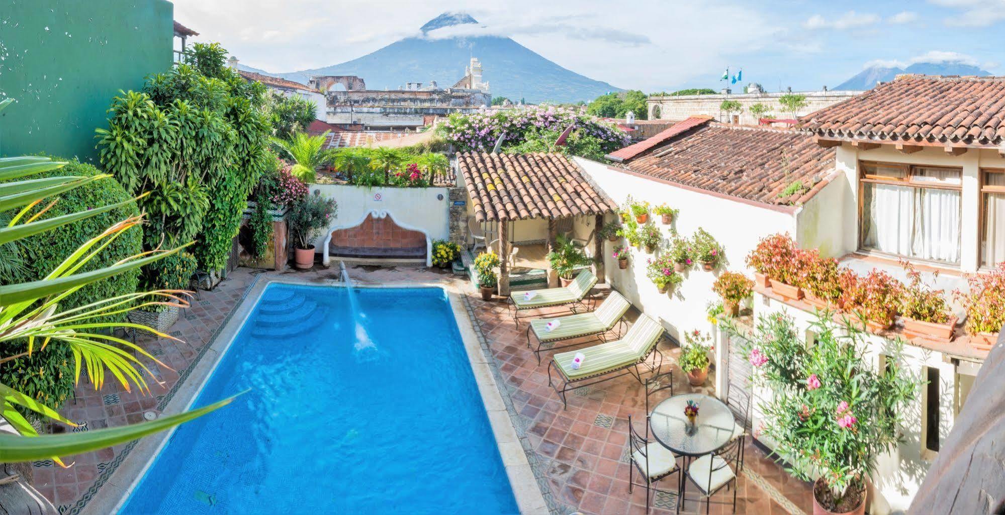 Hotel Casa Del Parque By Ahs Antigua Exterior foto